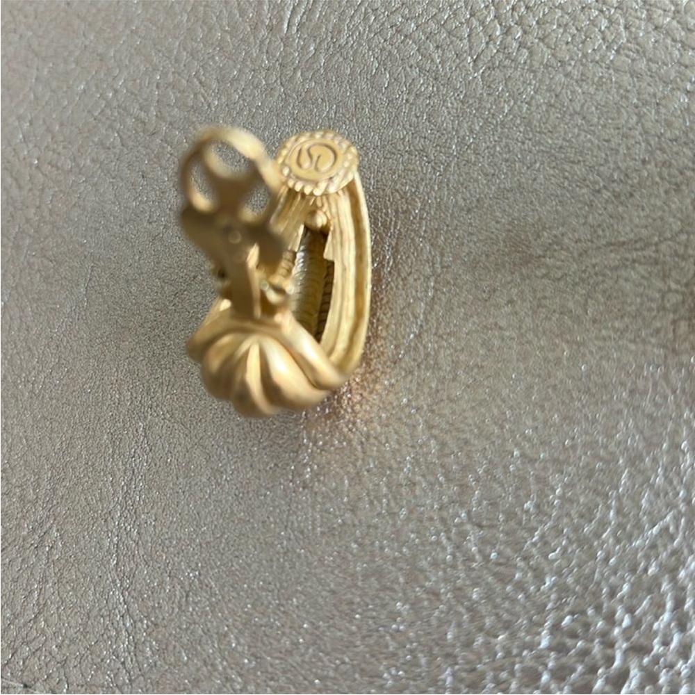 St. John Gold Clip-On Earrings - Picture 2 of 5